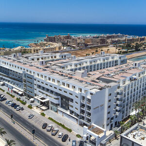 Ready 53 m² Studio with Private Beach – 30% Down