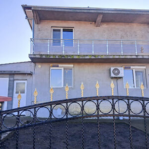Two-Storey House with 6 Bedrooms | Aytos Municipality, 40 km