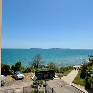 1-Bedroom Apartment with View to the Sea & Nessebar Old Town