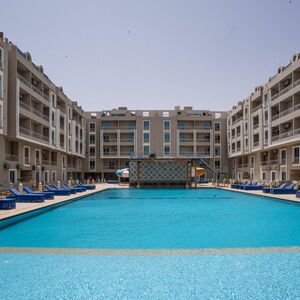 Ready-to-Move 58m² Apartment in Hub Resort – Prime Location