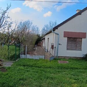 Family house for sale in Kikinda