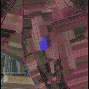 An ideal plot in Vrdnik for investors