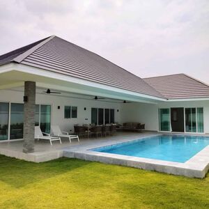 The Clouds 3 Hua Hin – Modern Pool Villas for Sale