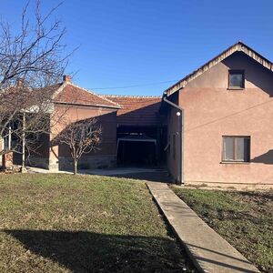 House for sale in the village of Zvezdan-Zajecar