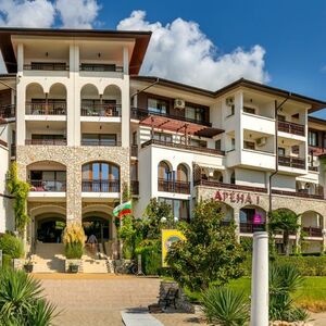 Excellent 1-Bedroom Apartment in Arena 1, Sveti Vlas