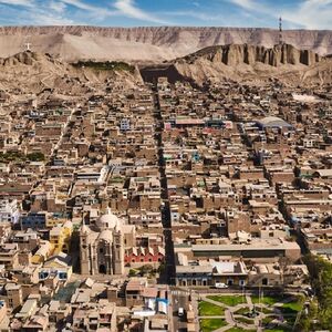 For Sale: 3200 m2 Commercial land in Moquegua