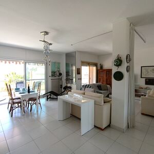 penthouse with 90 sqm panoramic terrace with sea view