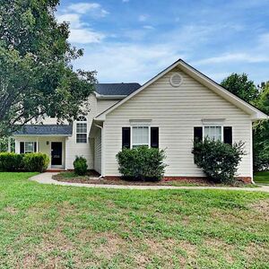 HURRY TO GET THIS GREAT DEAL - SINGLE FAMILY HOME FOR SELL 