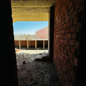  Luxury 1-Bedroom Apartment with Pool View in Hurghada Heigh