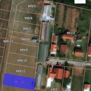 Plots for sale in Petrovcic-Surcin