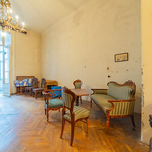FOR SALE IN THE HEART OF DOWNTOWN A 153 SQM APARTMENT 