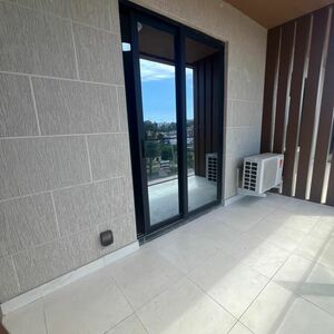 Luxury 1-bedroom studio apartments @ Airport/+233243321202