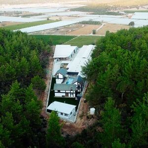 Farm for sale in Izmir Menderes. Perfectly 
