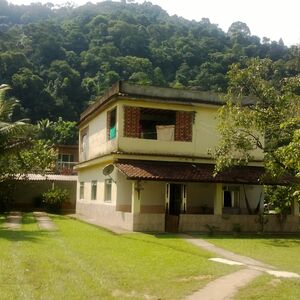 Big House Tropical  Forest Village