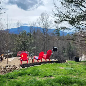 Title: Buckhorn Lodge – Gatlinburg Luxury Mountain Estate