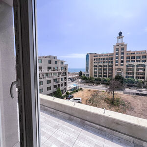 Apartment with Sea and City View in Pomorie