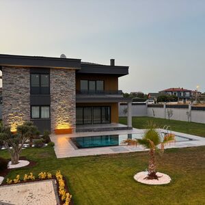  Luxury Villa for Sale in Silivri – Istanbul