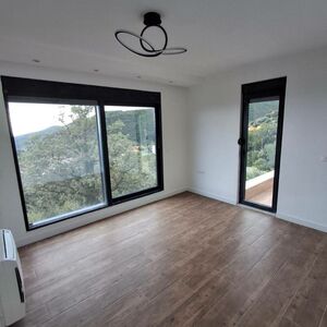 📍 Villa for Sale with Sea and Budva View in Markovići