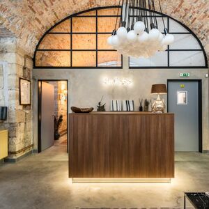 COMMERCIAL REAL ESTATE FOR SALE IN BUDAPEST