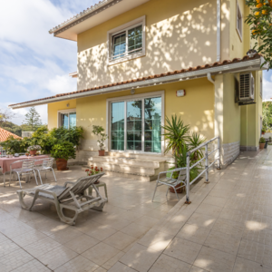 Exclusive 6-Bedroom Villa in Paço de Arcos, Oeiras Lisbon