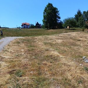 Plot of land on Tara-Osluša