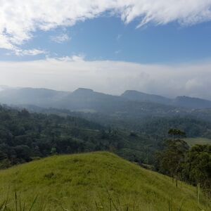 Very Beautiful Hill side Land for Tourisum sale in Srilanka