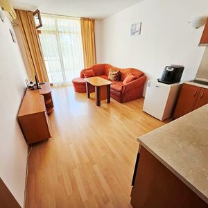 1-Bedroom Apartment with Pool View in Blue Summer Complex