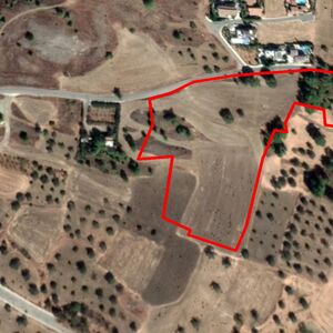 LARGE RESIDENTIAL LAND 30 MINUTES TO LARNACA AIRPORT