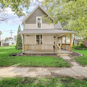 For Sale:$90,000 &bull; 3bed &bull; 2bath &bull; 1,650sqft &bull; 8,886sqft lot