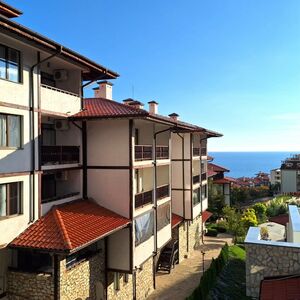 2-Bedroom Apartment with Forest & Partial Sea View, Etara 4