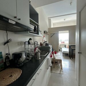 1 Bedroom Condo Unit For Rent - 5th Floor at Berkeley Reside