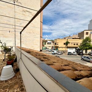 Ground floor with private rooftop terrace in Pere Garau