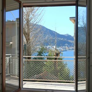 89sqm detached house in Como, enjoying lake and city view