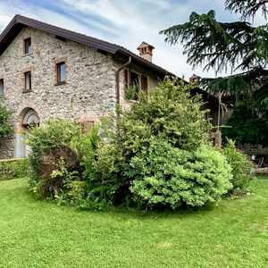 Timeless Italian Elegance in a Historic Estate near Lake Com