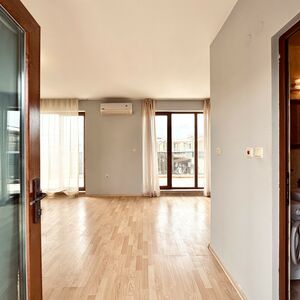 Spacious Furnished Studio with 40 sq.m. Terrace, Pool View