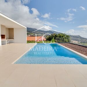 Modern Villa with Pool in Calheta, Madeira