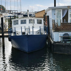 Character Houseboat - Fireflair   &pound;135,000