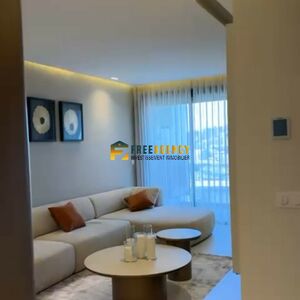 Magnificent 139 m&sup2; Apartment for Sale