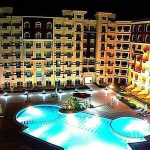 Spacious 1-Bedroom Pool View Apartment in Hurghada
