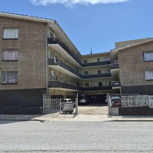 North End &ndash; Bargain Buy &ndash; R320 000