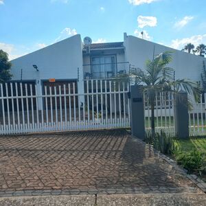 Standalone house with business opportunity