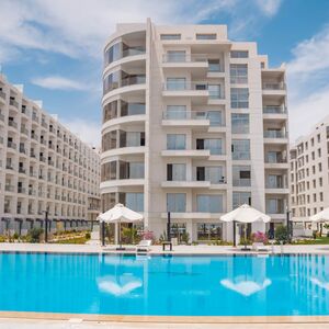 Beachfront 2-Bedroom appartment with sea view in Arabia