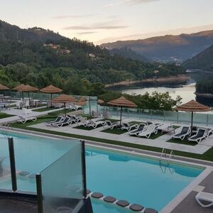 Aldeamento tur&iacute;stico do ano 2018