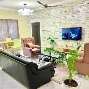 furnished 1-bedroom apartment to let@ East Legon