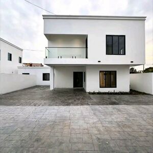 MODERN 3-BEDROOM HOUSE FOR SALE@ WEST TRASACCO; $210K