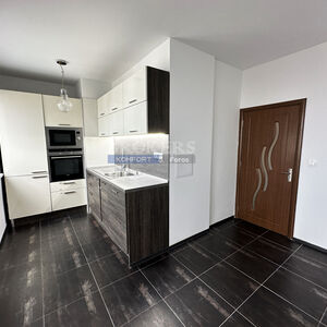 Apartment with 4 separate rooms in the Grand Mall area