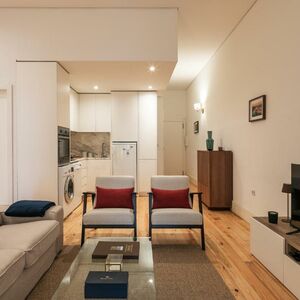 Spacious Accommodations: Batalha Boutique Apartment in Porto