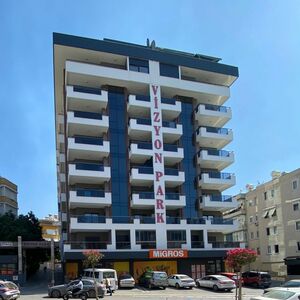 Spacious Luxury 3+1 in Alanya Kadipasa Center