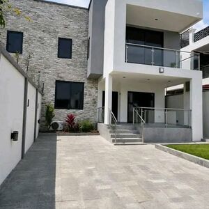 MODERN 3-BEDROOM TOWNHOME TO LET@TSEADDO