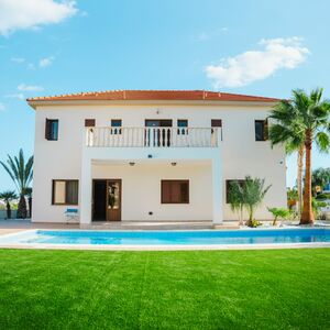 Resale 4-Bedroom Luxury Villa House with Private Pool,Cyprus